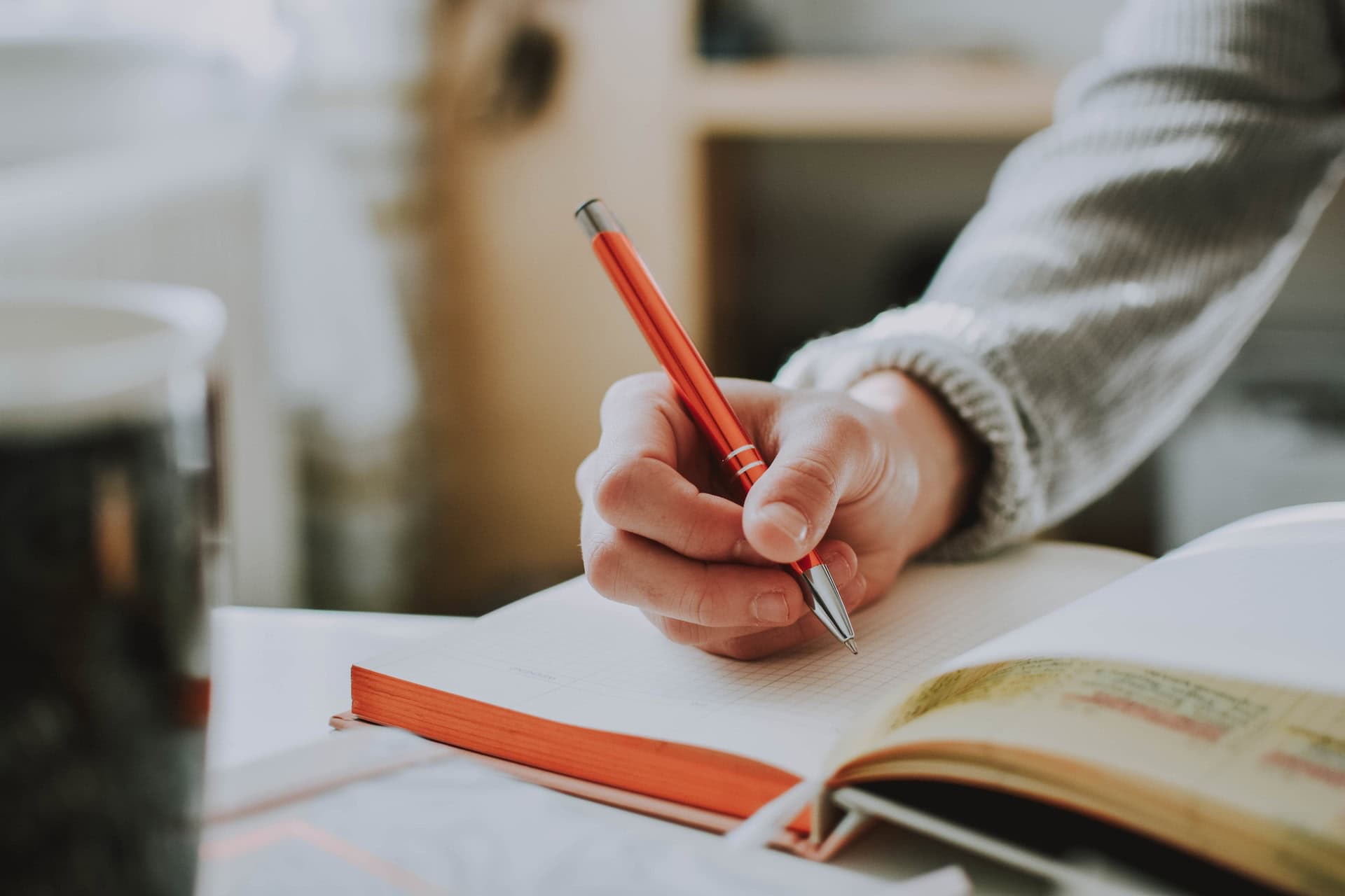 Tips-for-work-life-balance_Notebook_Virtual-HQ