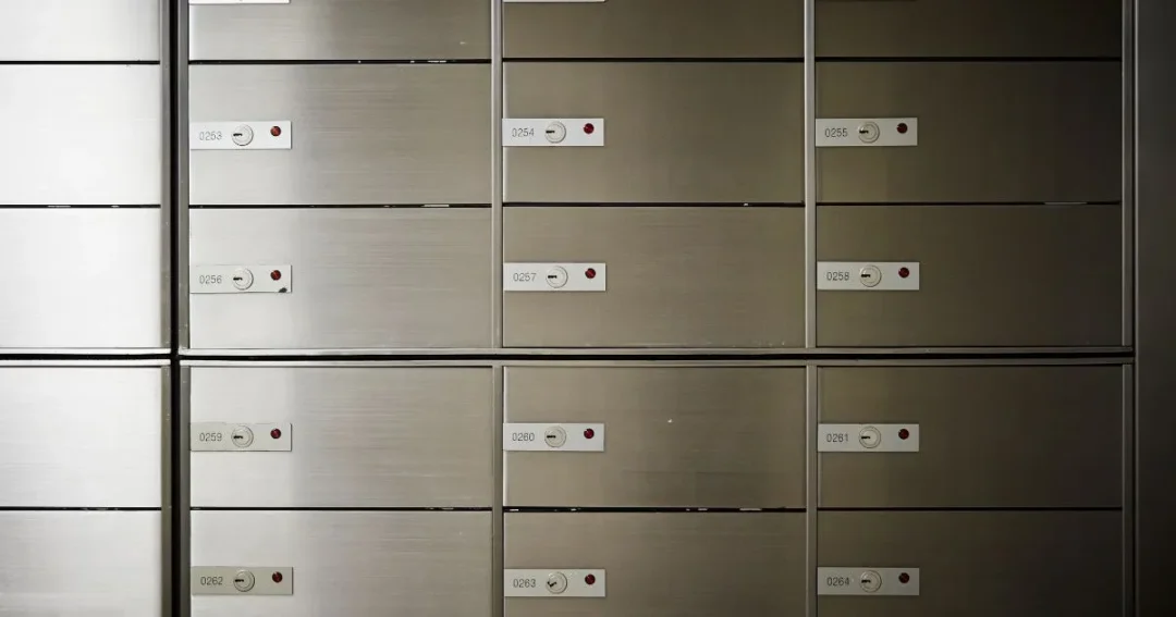 PO Boxes can no longer be used as a registered address.